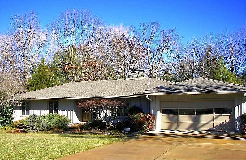 1st image of 7006 Duncraig Ct
