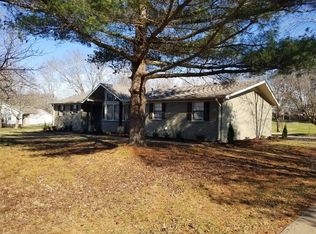 106 Oakland Dr, Gallatin, TN 37066