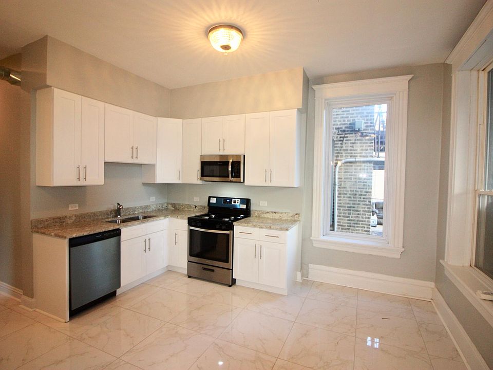 1st image of 2615 W Potomac Ave #2A