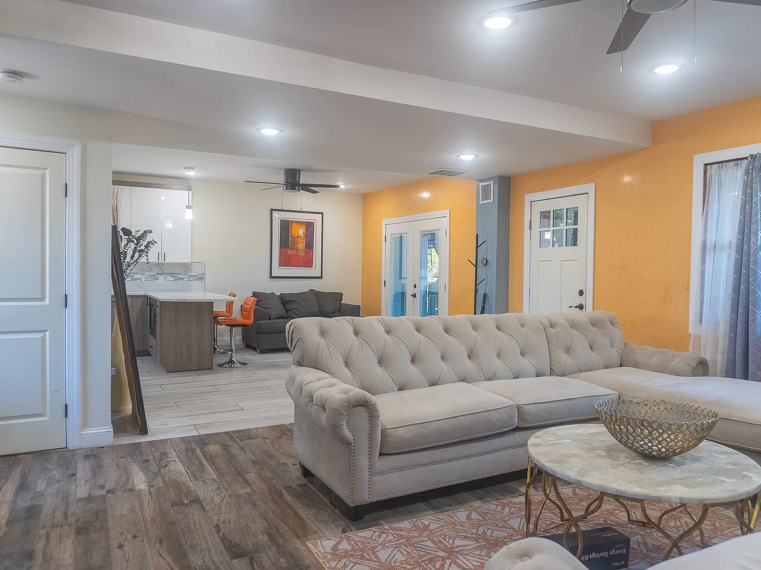 1 bed, 700 sqft, $1,785 — Photo 2