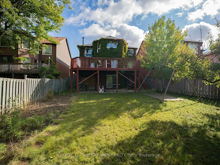 10 Kingsboro Rd — Photo 23