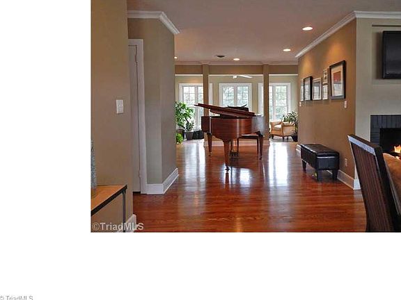 5th image of 1305 W Cornwallis Dr