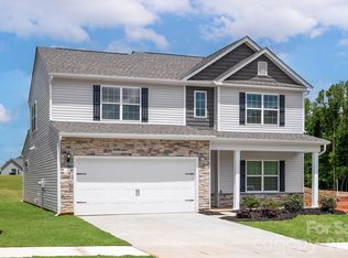 6614 Fairford Dr, Charlotte, NC 28215