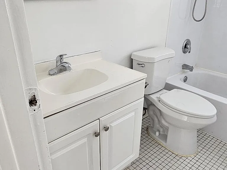 289 Main St #9Q — Photo 3