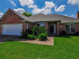 606 Brussels Dr, College Station, TX 77845