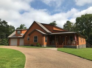 945 Canyon Run Rd, Lewisburg, KY 42256