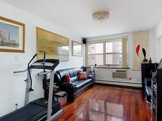 Rented by Corcoran | media 31