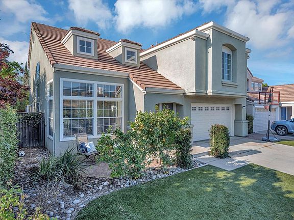 3rd image of 2235 Marbella Dr