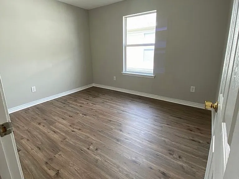 11111 Chippewa Way — Photo 8