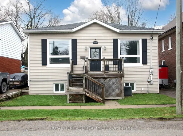 164 Kings Hill Ln, Clarington, ON L1C 1R8