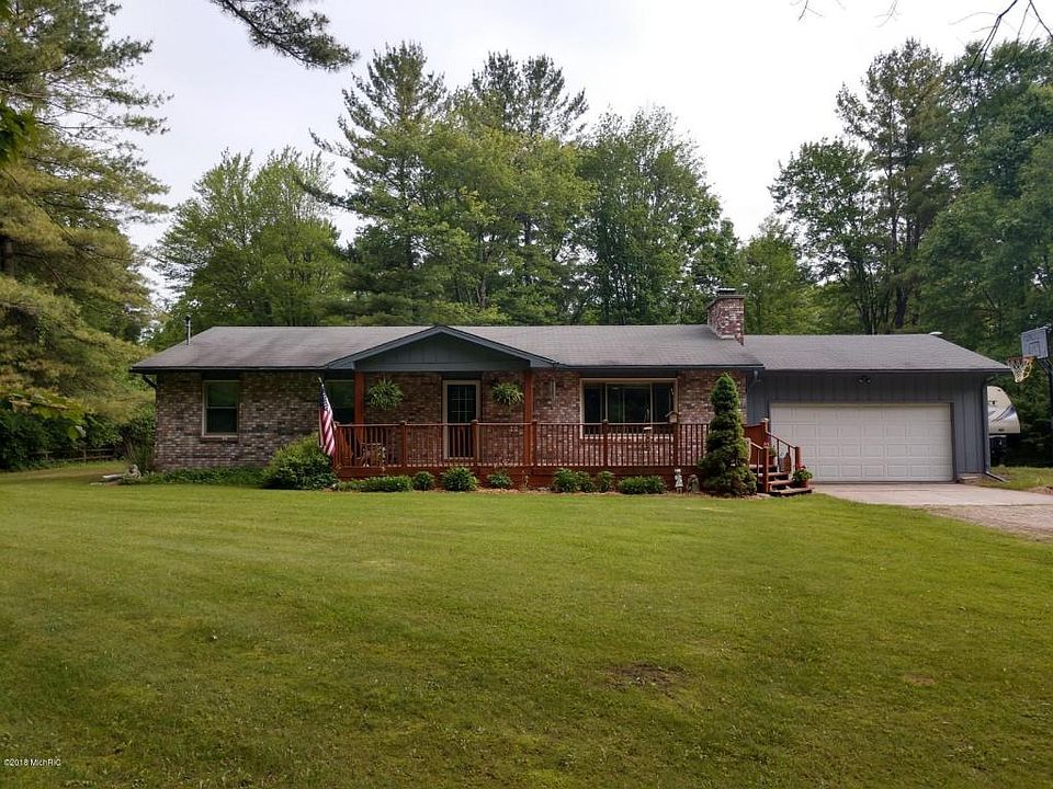 1st image of 468 W Tittabawassee St