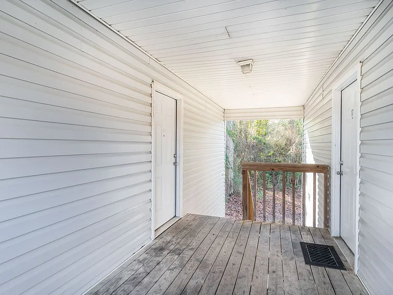 210 Mountain St NW — Photo 13