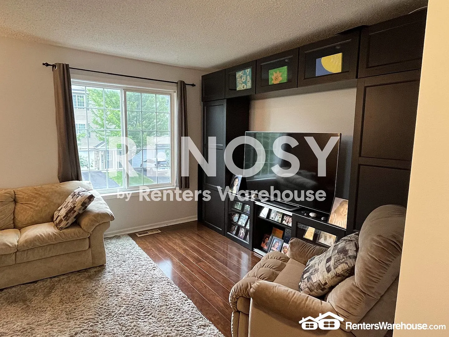 2 Bed/1.5 Bath Townhome in Apple Valley — Photo 4