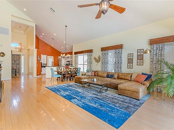 5th image of 9806 Rocky Bank Dr