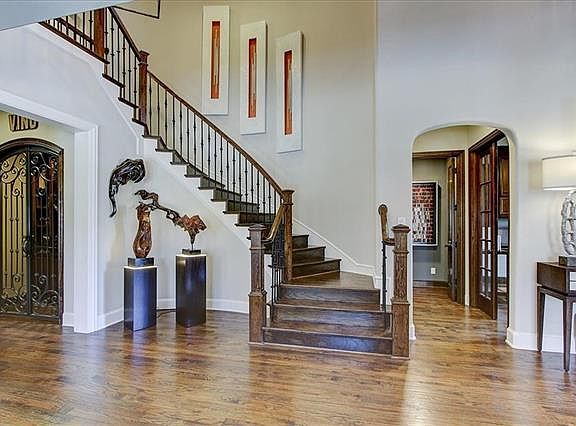 2nd image of 12680 Canyon Oaks Dr
