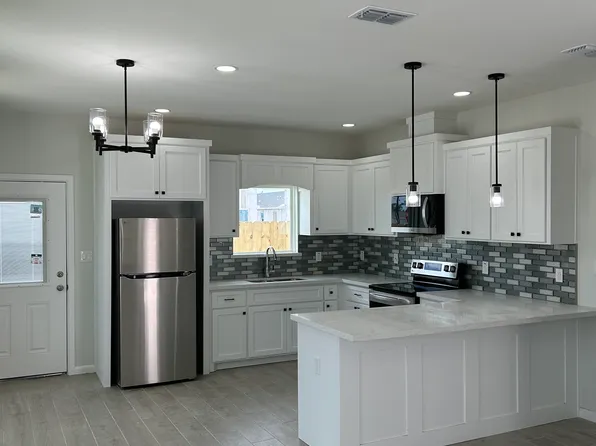 3012 W Amethyst St #1, Edinburg, TX 78541