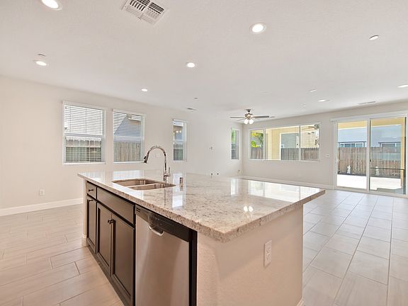 5th image of 5088 Moonraker Ln