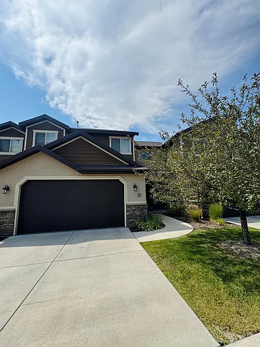 758 S Aspen Way Photo 1