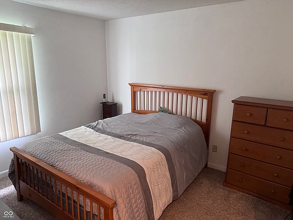 5th image of 2609 Harwich Dr