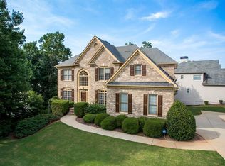 353 Shawnee Indian Ln, Suwanee, GA