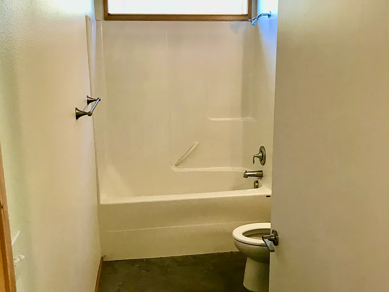 1828 W College Ave #1 — Photo 6