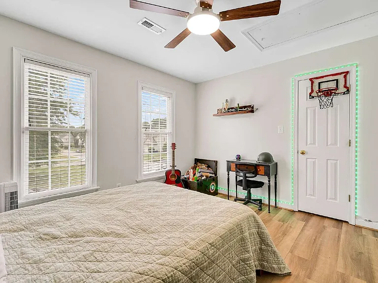 607 Green Garden Cir — Photo 30