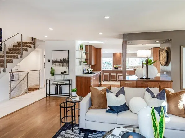 14674 Fieldstone Dr, Saratoga, CA 95070
