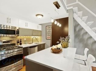 44 Meserole St APT 203, Brooklyn, NY 11206