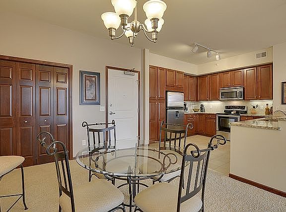5th image of 3110 Chestnut St N #204