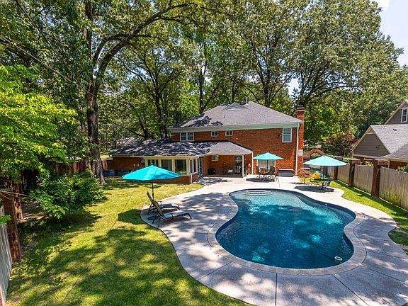 4th image of 2299 Lochlevin Dr