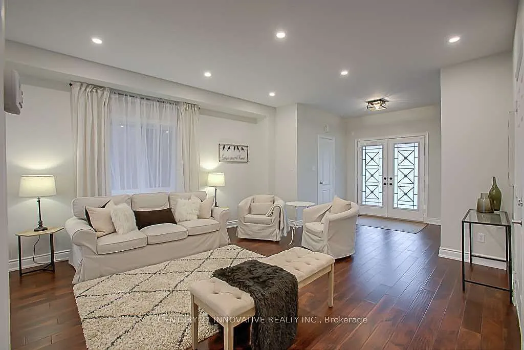 3 bed, $3,499 — Photo 2