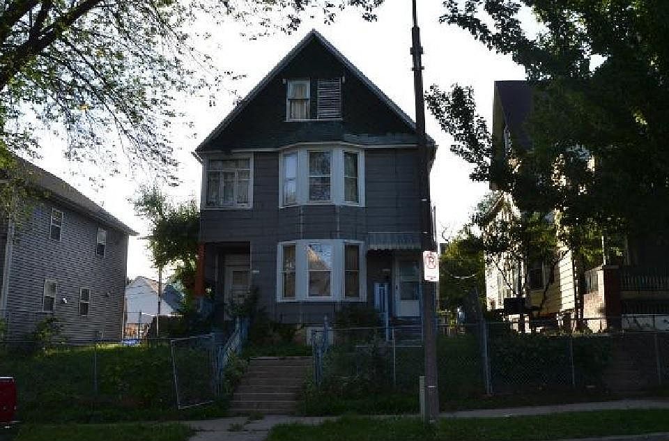 1st image of 1445 N 34th St #1447