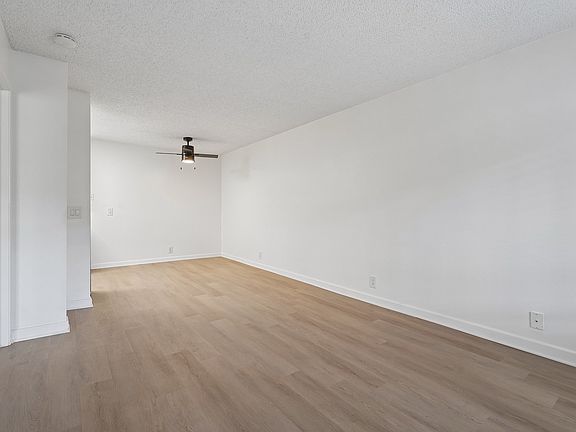 4th image of 2660 Alpine Blvd #D-96