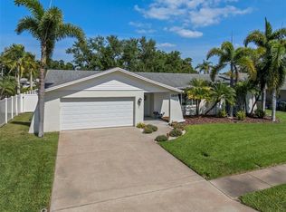 1849 Del Robles Dr, Clearwater, FL 33764