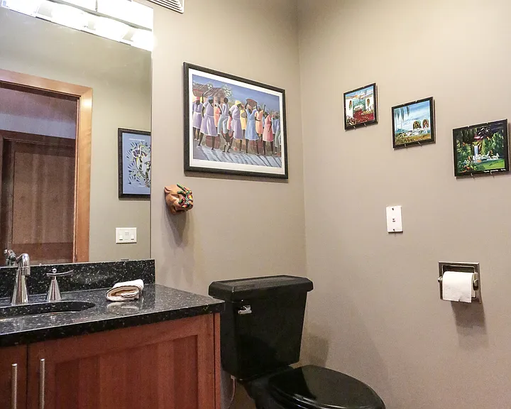 1070 Grandview Ct NE — Photo 20