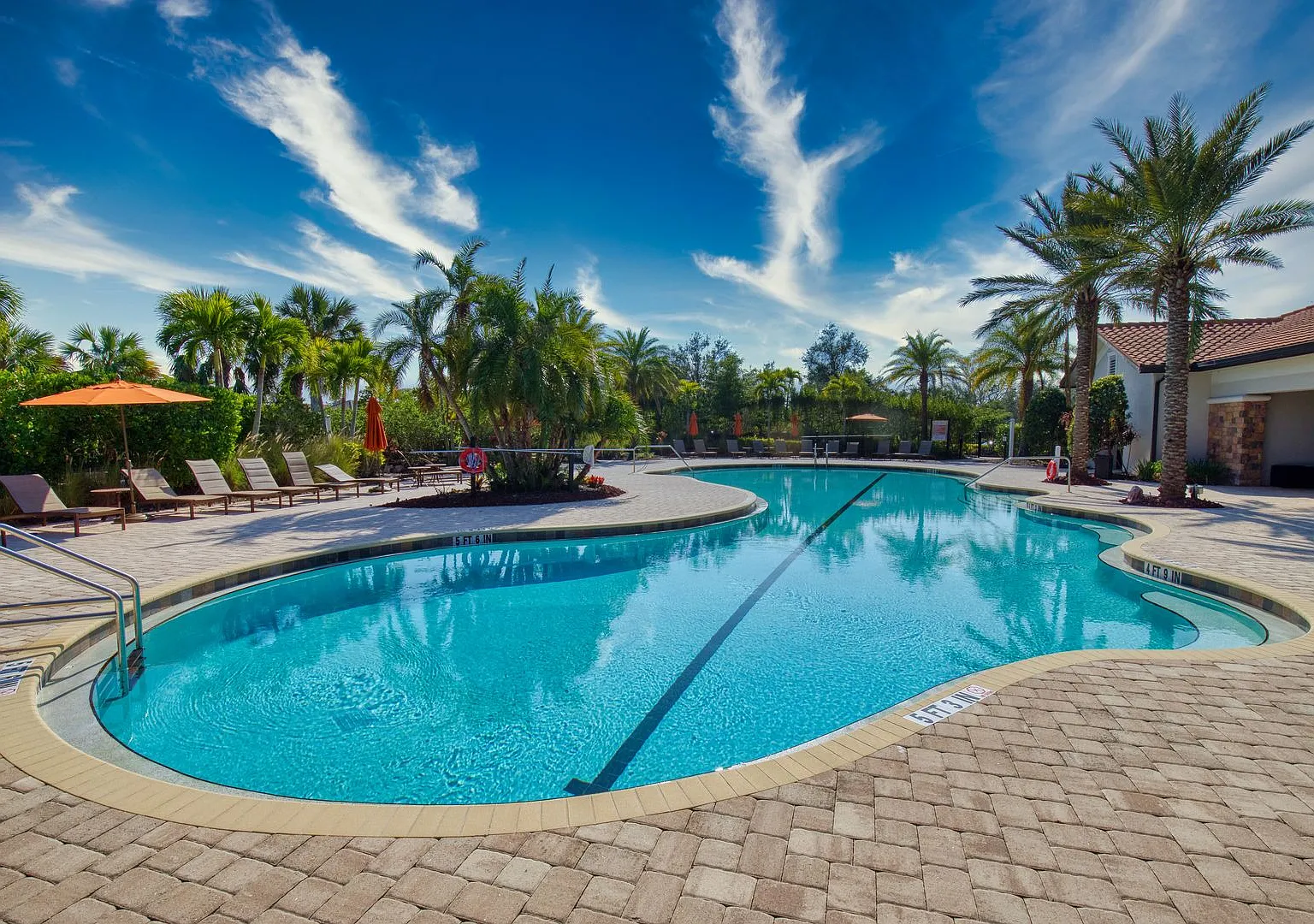 Annual Unfurnished 3 Bedroom 3 Bathroom Single Family Home in Bellacina at Casey Key! — Photo 3