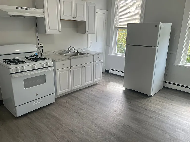 35 Greene St — Photo 2