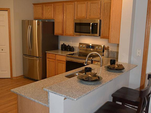 5th image of 13700 54th Ave N Unit 4-0-8