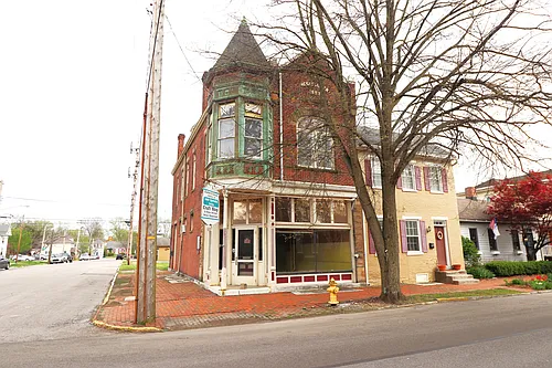 Historic Apartment Building Photo 1