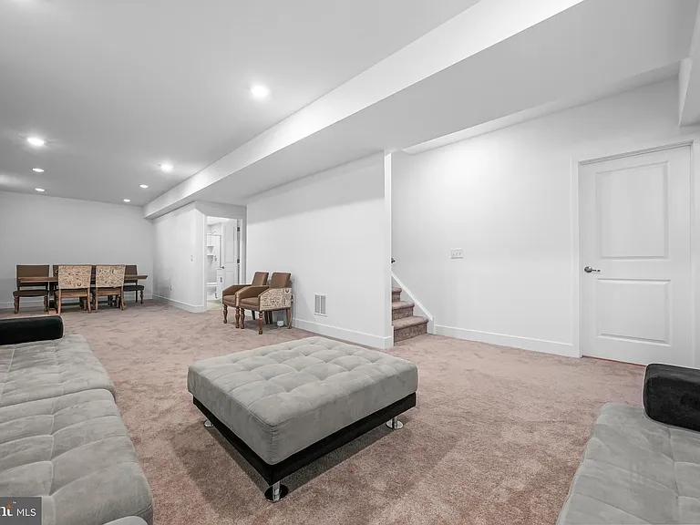 4 William Boyer Dr — Photo 51