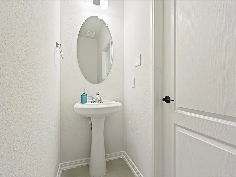 22826 Mahogany Hills Ln — Photo 12