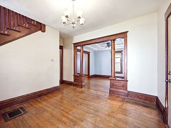 4th image of 624 S 2nd St
