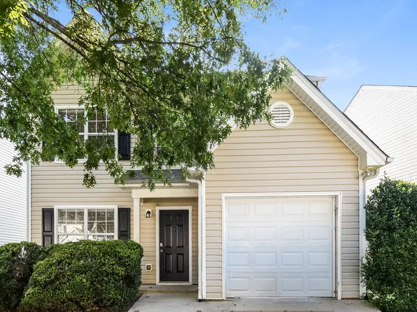 343 Clearsprings Dr, Lawrenceville, GA 30046