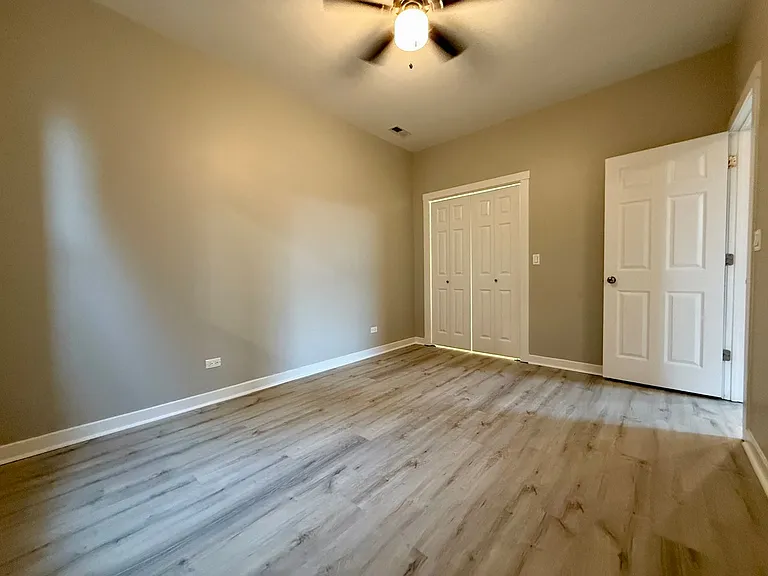 3222 S Aberdeen — Photo 7