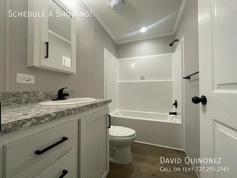 701 W Mill St #174 — Photo 8