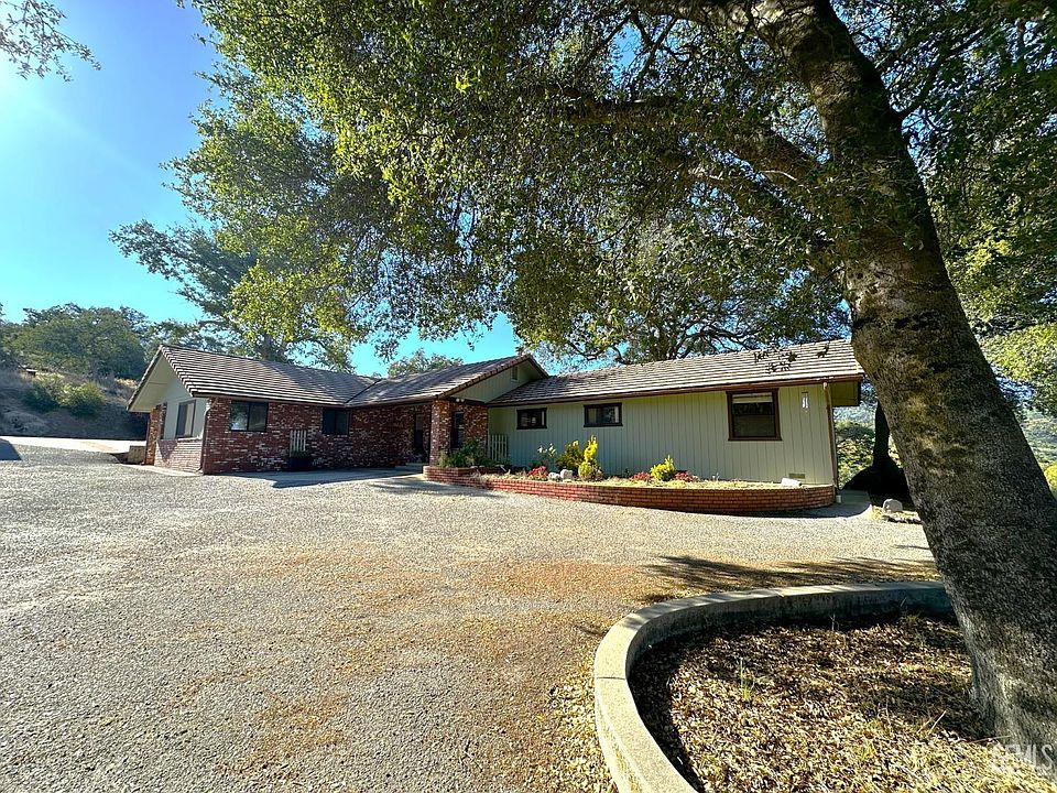 1st image of 43150 Hot Springs Dr