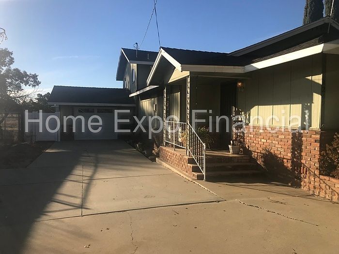 2nd image of 1247 Orange Ave