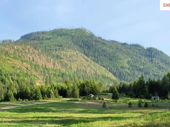 122 Gypsy Ln, Naples, ID 83847