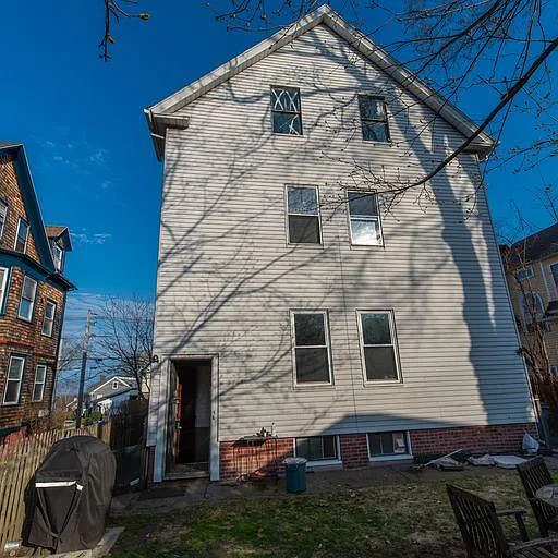 256 Morris Ave #2 — Photo 18