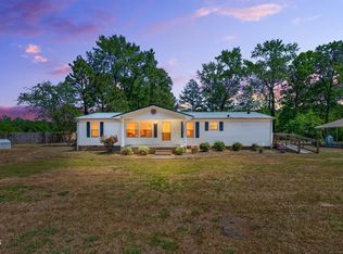3226 Eldridge Rd, Newton Grove, NC 28366